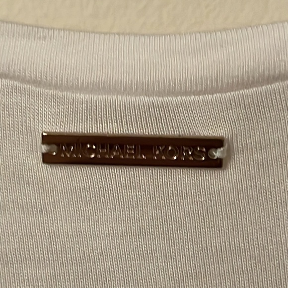 Michael Kors Sleeveless Top - Picture 4 of 4